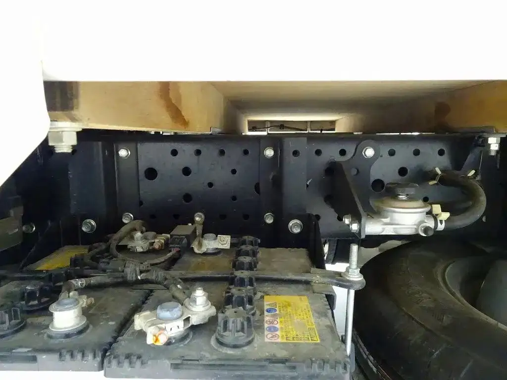 いすゞ エルフ 小型 平ボディ 2RG-NHR88A R3の中古トラック画像像17
