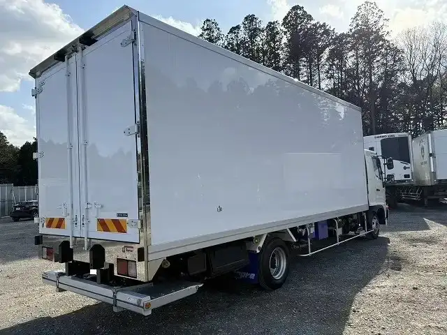 日野 レンジャー 中型/増トン 冷凍冷蔵 低温 パワーゲートの中古トラック画像3