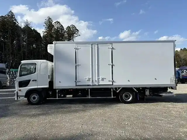 日野 レンジャー 中型/増トン 冷凍冷蔵 低温 パワーゲートの中古トラック画像5