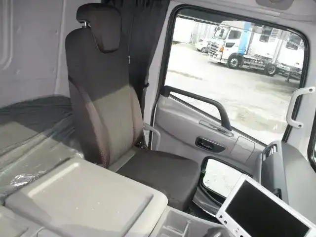 日産UD クオン 大型 ダンプ コボレーン ベッドの中古トラック画像13