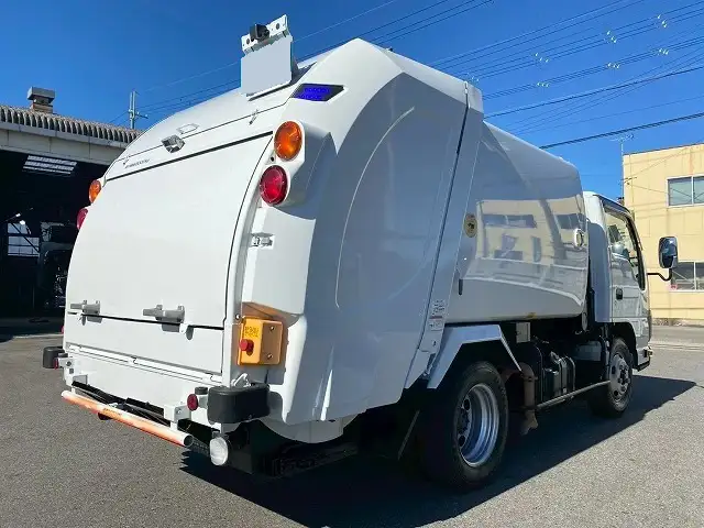いすゞ エルフ 小型 パッカー車 巻き込み式 回転ダンプ式の中古トラック画像3