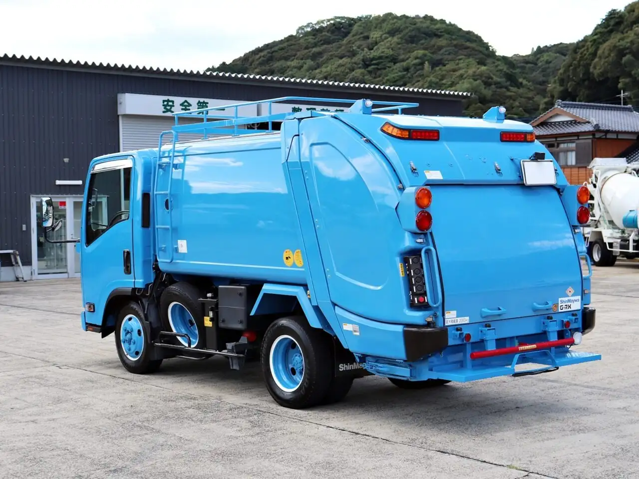 いすゞ エルフ 小型 パッカー車 巻き込み式 回転ダンプ式の中古トラック画像5