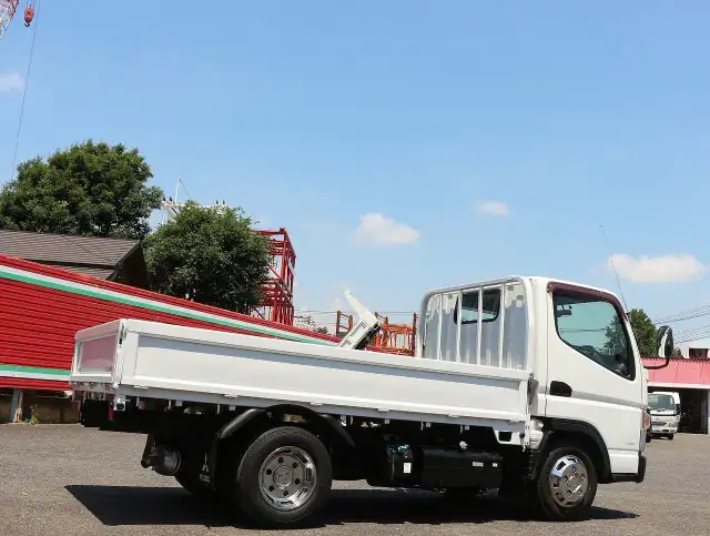 三菱 キャンター 小型 平ボディ TKG-FBA20 H27の中古トラック画像3