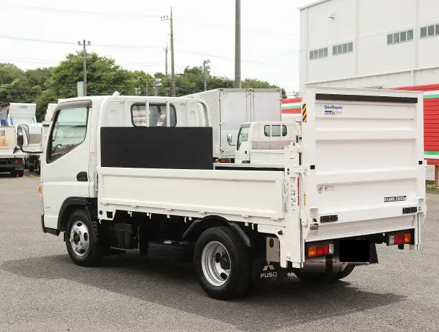 三菱 キャンター 小型 平ボディ パワーゲート TPG-FBA20の中古トラック画像4