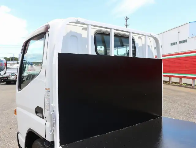 日産 アトラス 小型 平ボディ パワーゲート 床鉄板の中古トラック画像9