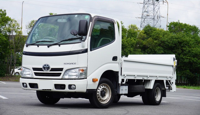 トヨタ トヨエース 小型 平ボディ QDF-KDY231 H31/R1 の中古トラック【車両No.189519】