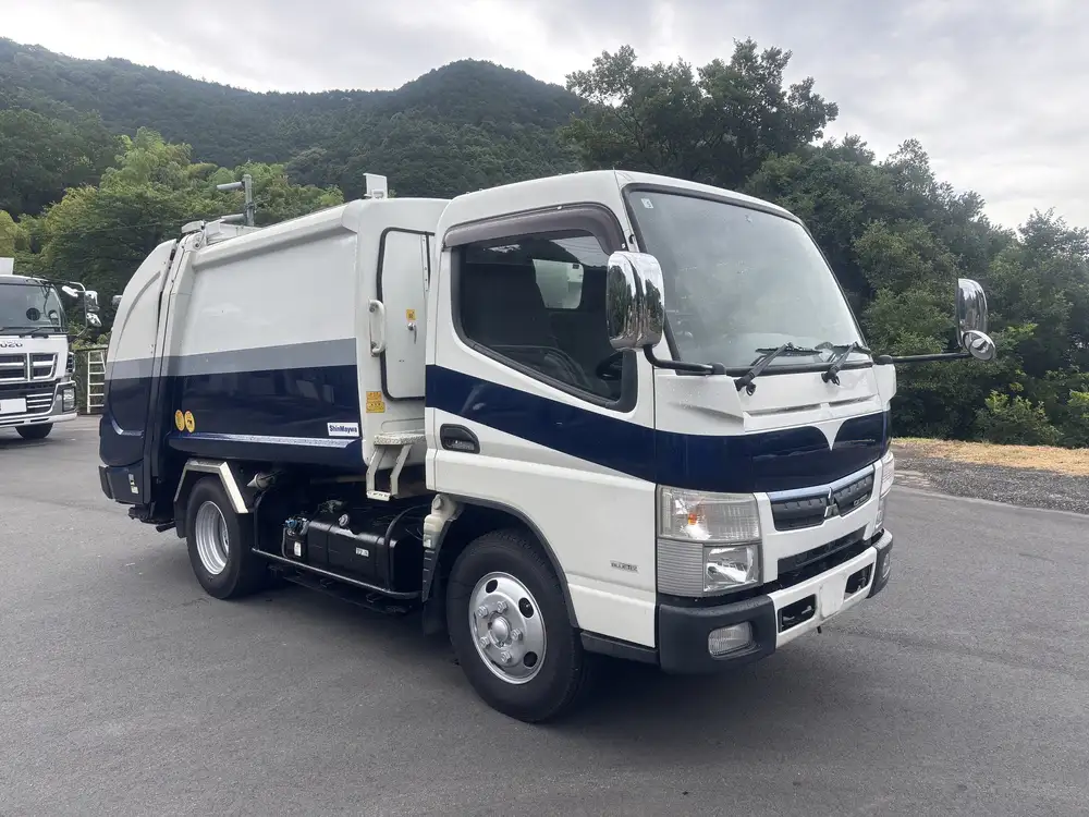 三菱 キャンター 小型 パッカー車 TPG-FEA50 H30の中古トラック画像2