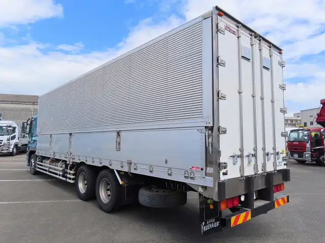 三菱 スーパーグレート 大型 ウイング エアサス ベッドの中古トラック画像6