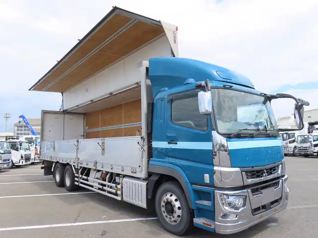 三菱 スーパーグレート 大型 ウイング エアサス ベッドの中古トラック画像3