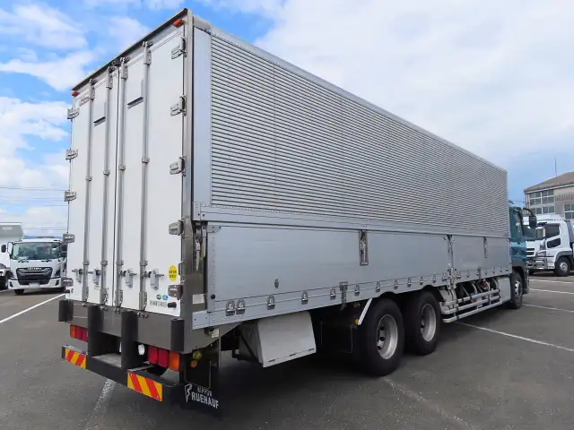 三菱 スーパーグレート 大型 ウイング エアサス ベッドの中古トラック画像4