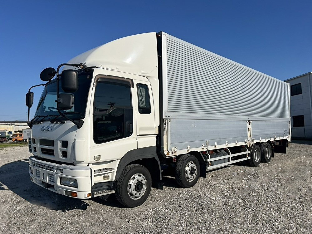 いすゞ エルフ 小型 クレーン付 4段 ラジコン の中古トラック【車両No.182431】