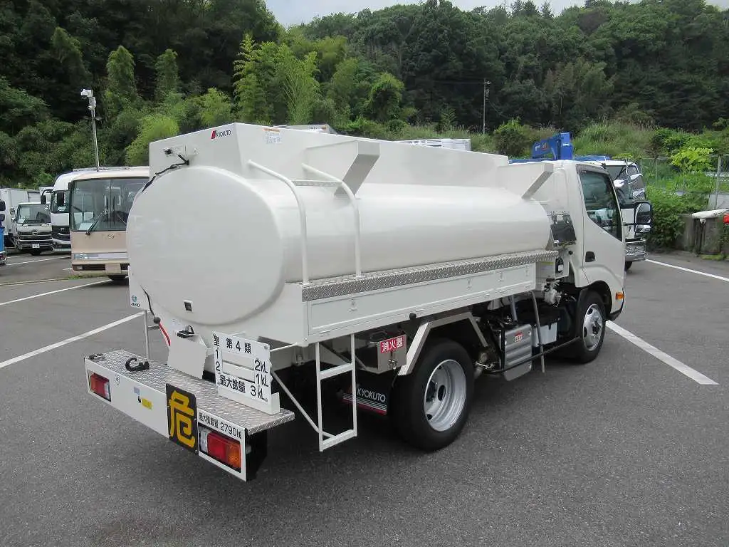 日野 デュトロ 小型 タンク車 ローリー 2DG-XZU675Mの中古トラック画像3