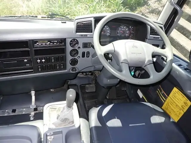 三菱 ファイター 中型/増トン タンク車 ローリー TKG-FK61Fの中古トラック画像15