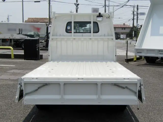 トヨタ タウンエース 小型 平ボディ 5BF-S413U R4の中古トラック画像6