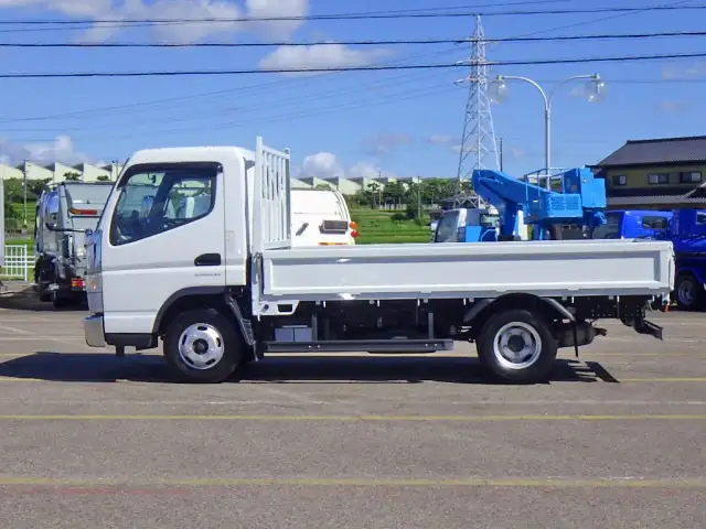 日産 アトラス 小型 平ボディ カスタム 2RG-FEB2Wの中古トラック画像4