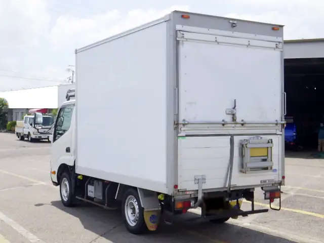 トヨタ ダイナ 小型 アルミバン QDF-KDY231 H30の中古トラック画像4