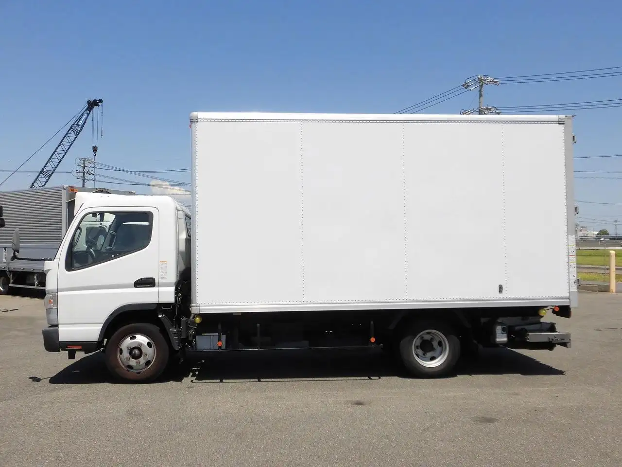 日産 アトラス 小型 アルミバン パワーゲート 2RG-FEB5Wの中古トラック画像7