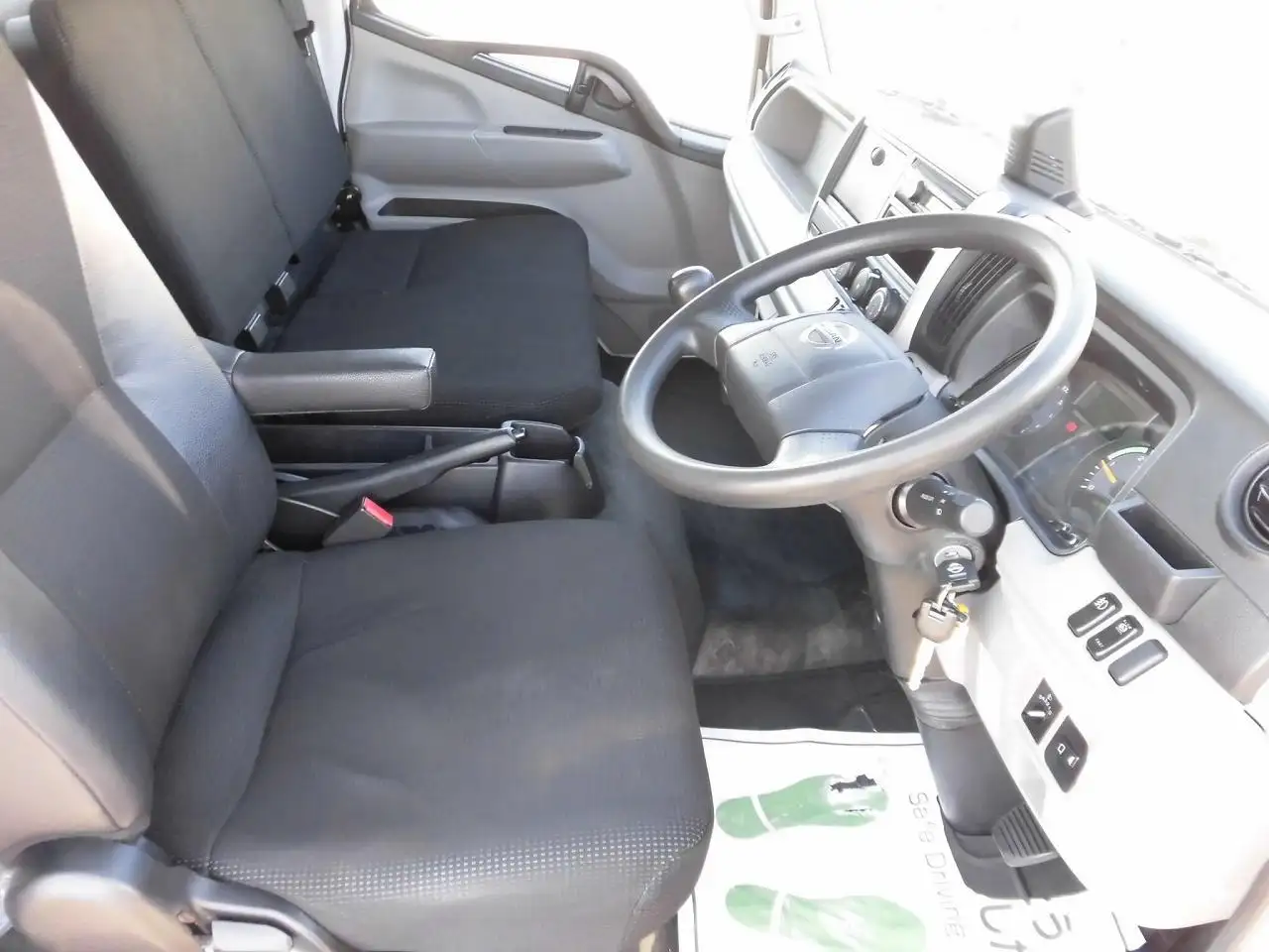 日産 アトラス 小型 アルミバン パワーゲート 2RG-FEB5Wの中古トラック画像11