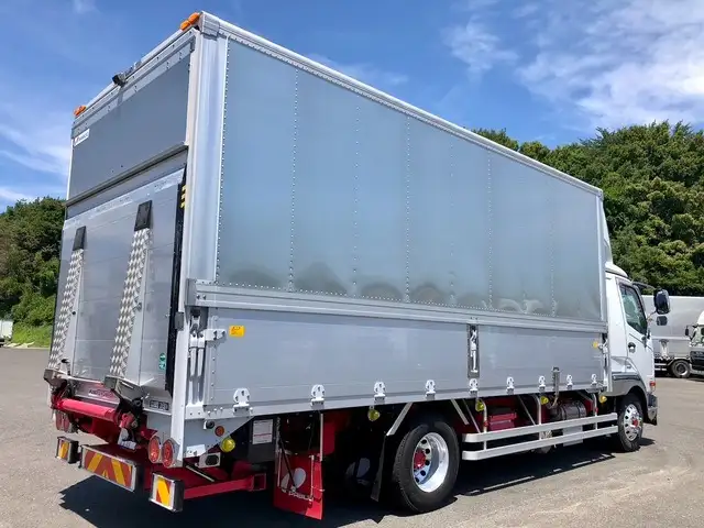 三菱 ファイター 中型/増トン ウイング パワーゲート エアサスの中古トラック画像2