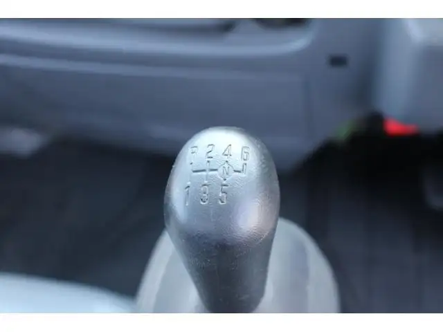 いすゞ エルフ 小型 平ボディ パワーゲート 床鉄板の中古トラック画像14