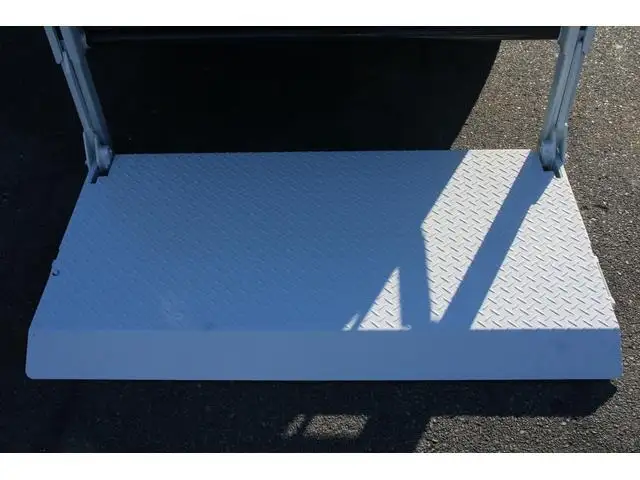 日野 デュトロ 小型 平ボディ パワーゲート 床鉄板の中古トラック画像8