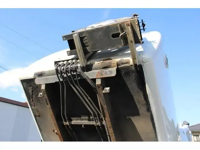 いすゞ エルフ 小型 パッカー車 巻き込み式 回転ダンプ式の中古トラック画像15