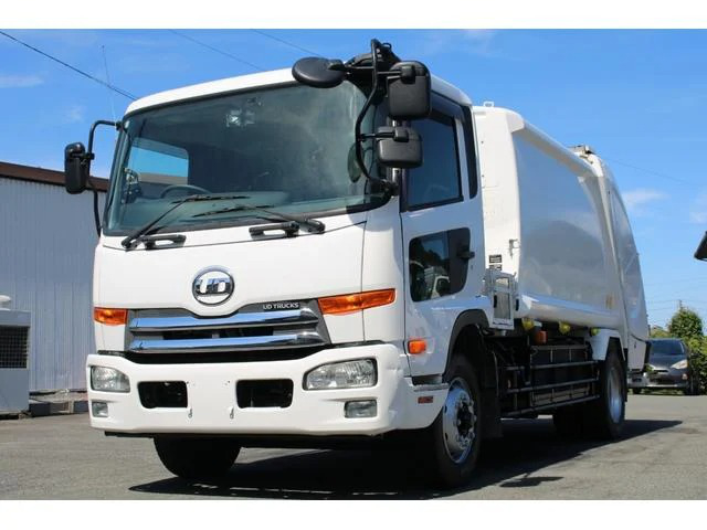 日産UD コンドル 小型 パッカー車