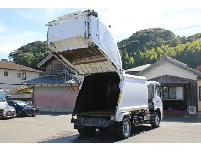 日産UD コンドル 小型 パッカー車 プレス式 の中古トラック画像4