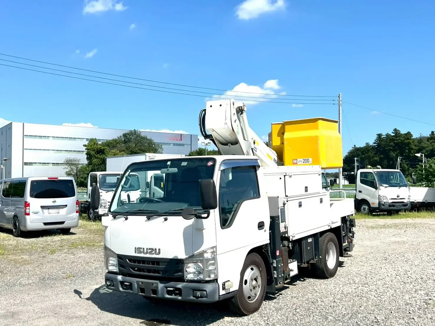 いすゞ エルフ 小型 高所・建柱車 高所作業車 BKG-NKR85AN の中古トラック【車両No.118797】