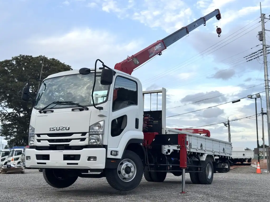 いすゞ フォワード 中型/増トン クレーン付 4段 ラジコン の中古トラック【車両No.193931】