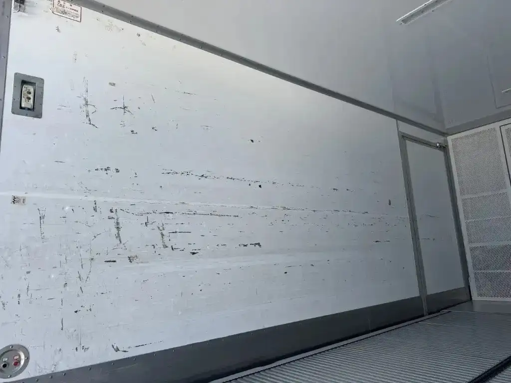 いすゞ エルフ 小型 冷凍冷蔵 保冷 サイドドアの中古トラック画像9