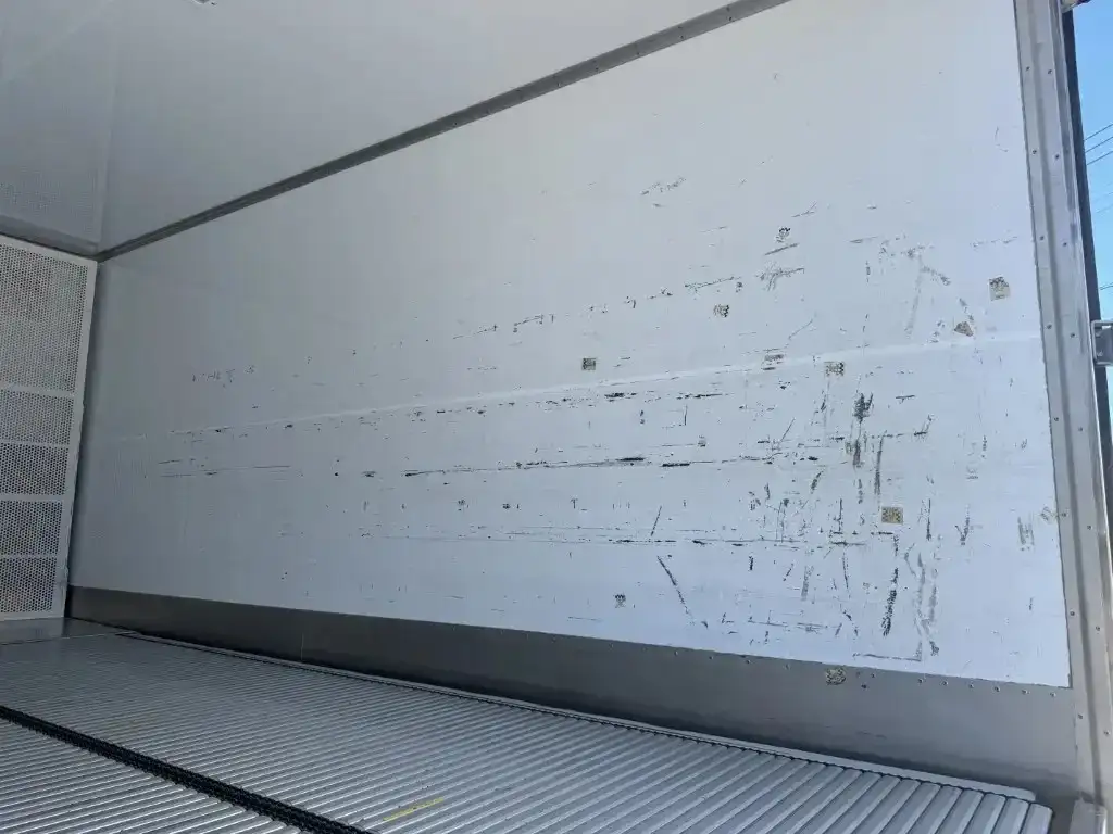 いすゞ エルフ 小型 冷凍冷蔵 保冷 サイドドアの中古トラック画像10
