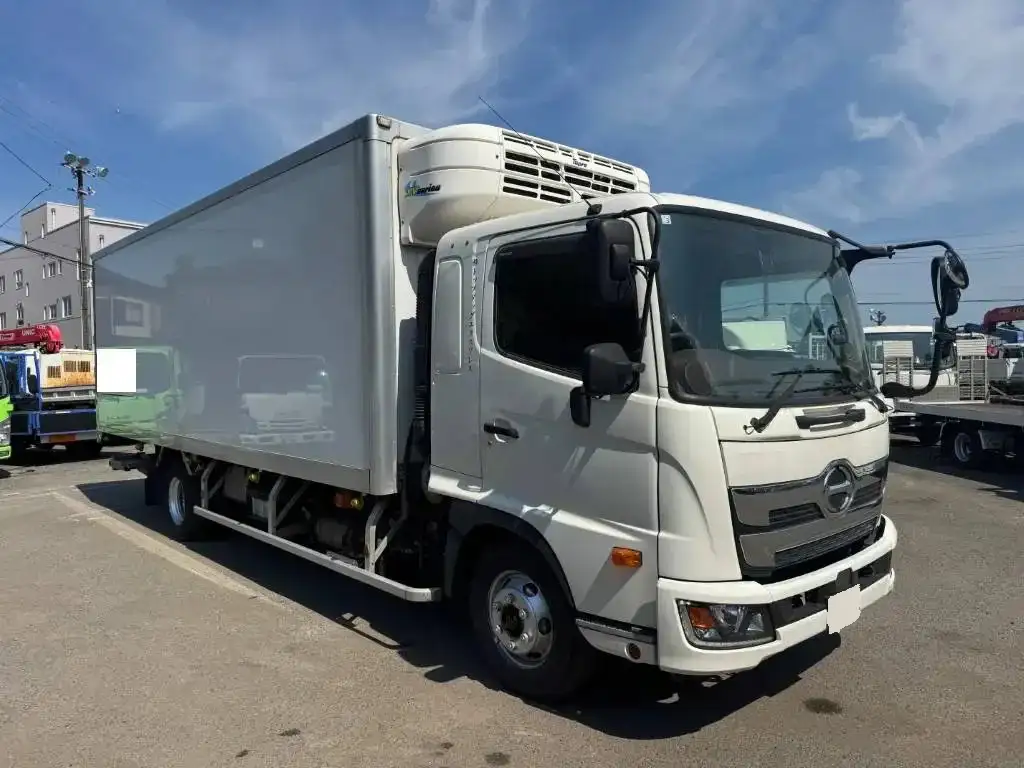 日野 レンジャー 中型/増トン 冷凍冷蔵 低温 パワーゲートの中古トラック画像2