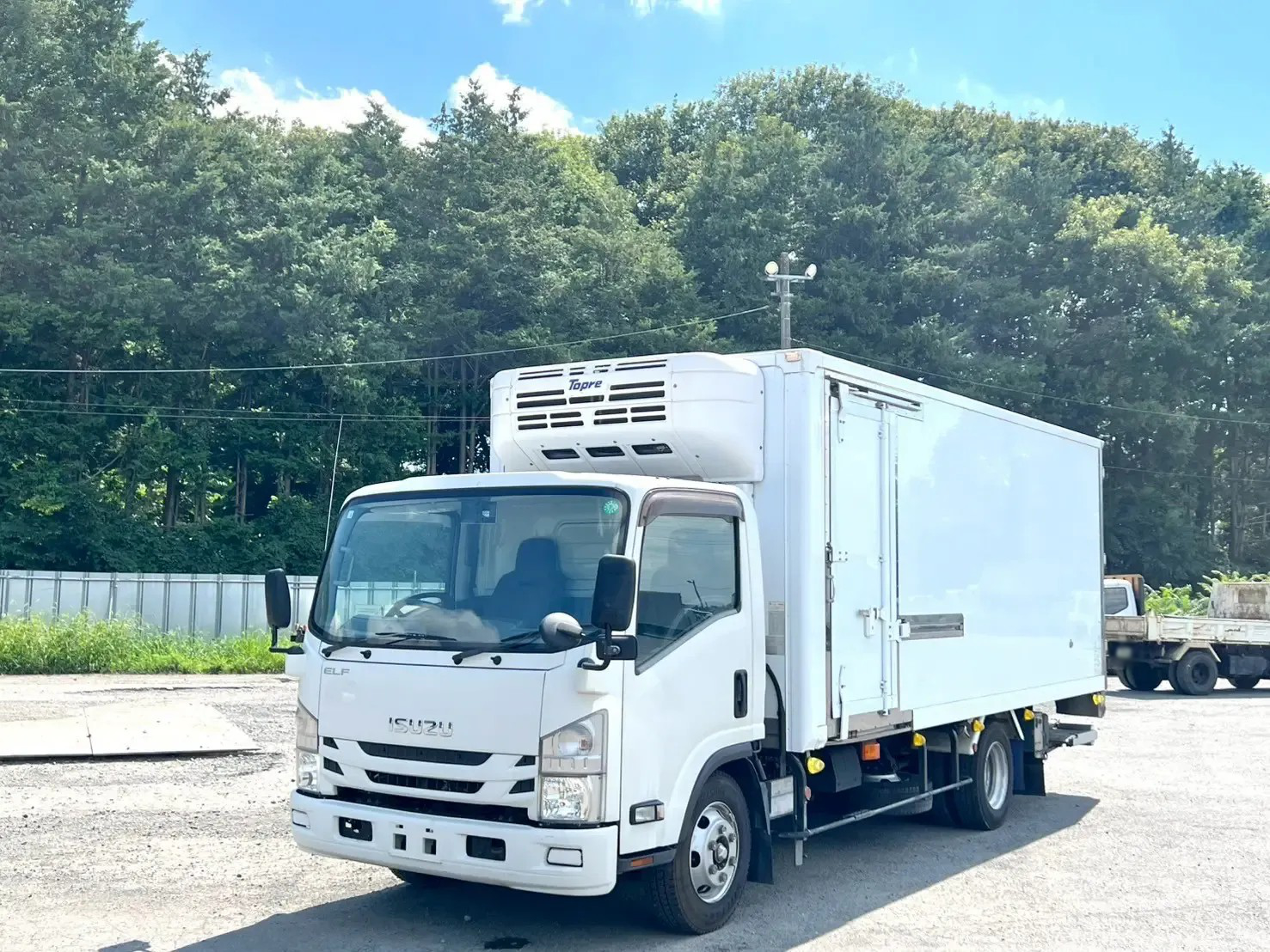 いすゞ エルフ 小型 冷凍冷蔵 低温 パワーゲート の中古トラック【車両No.165443】