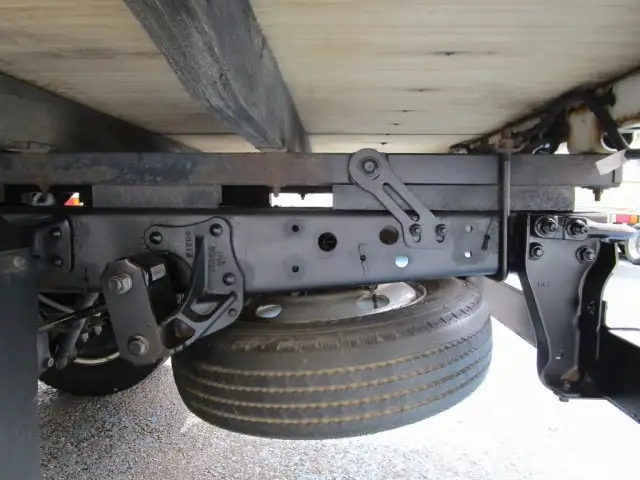 いすゞ エルフ 小型 平ボディ TKG-NMR85R H26の中古トラック画像16