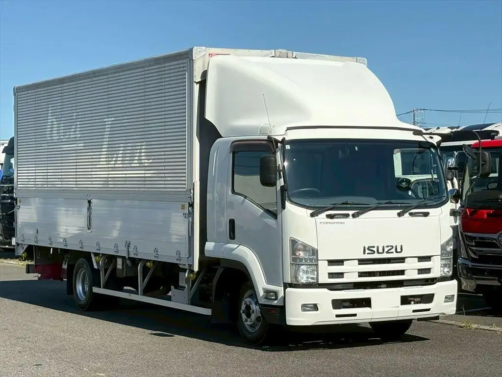 いすゞ フォワード 中型/増トン ウイング ベッド TKG-FRR90S2の中古トラック画像2