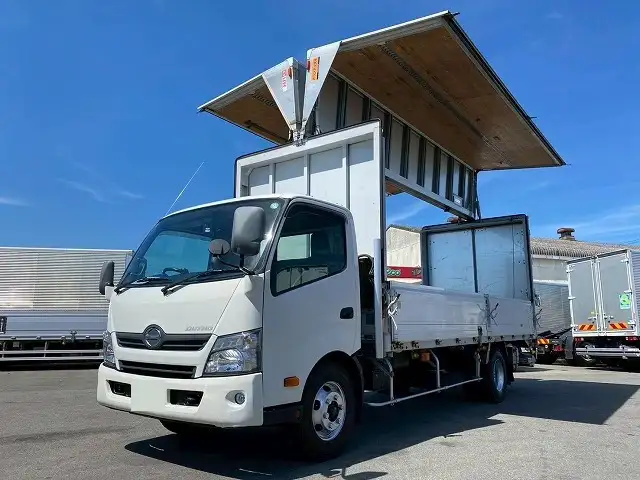 日野 デュトロ 小型 ウイング パワーゲート TKG-XZU730Mの中古トラック画像5