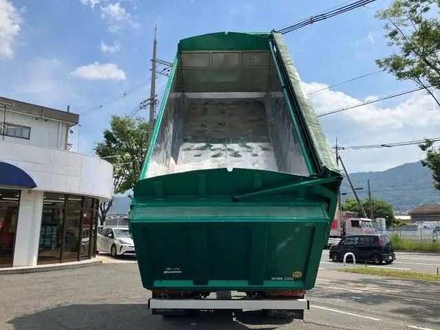 いすゞ ギガ 大型 ダンプ 土砂禁 天蓋付きの中古トラック画像7