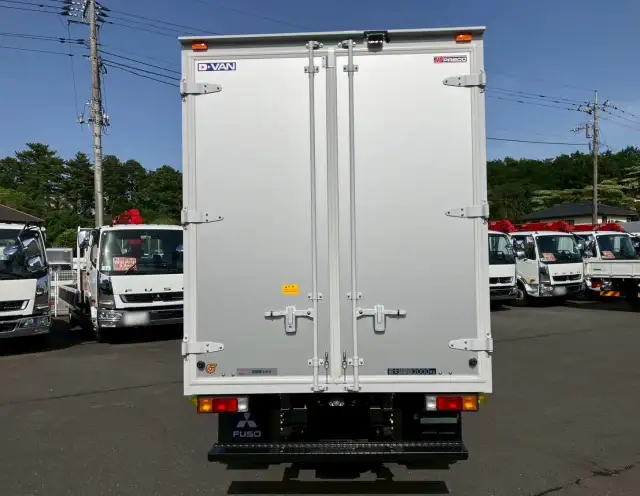 三菱 キャンター 小型 アルミバン 2RG-FBA20 R7の中古トラック画像4