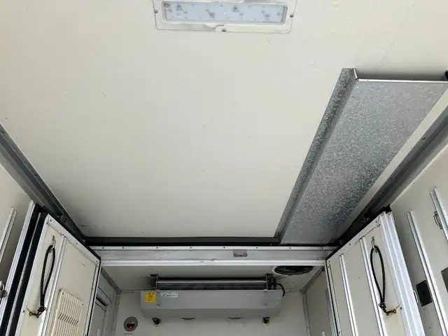 三菱 キャンター 小型 冷凍冷蔵 低温 キーストンの中古トラック画像6