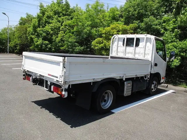 日野 デュトロ 小型 平ボディ 2RG-XZC605M R4の中古トラック画像2