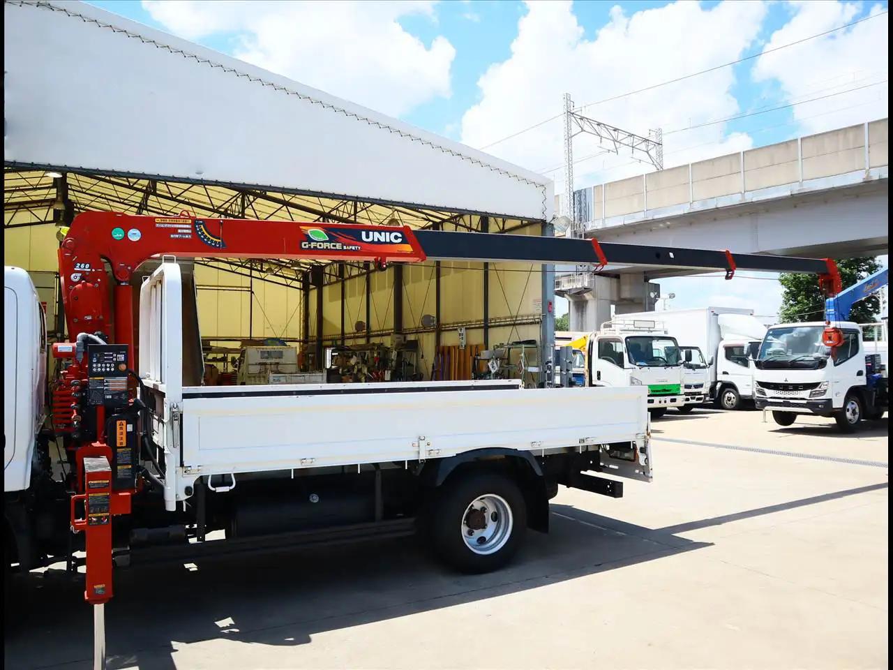 トヨタ ダイナ 小型 クレーン付 4段 ラジコンの中古トラック画像5