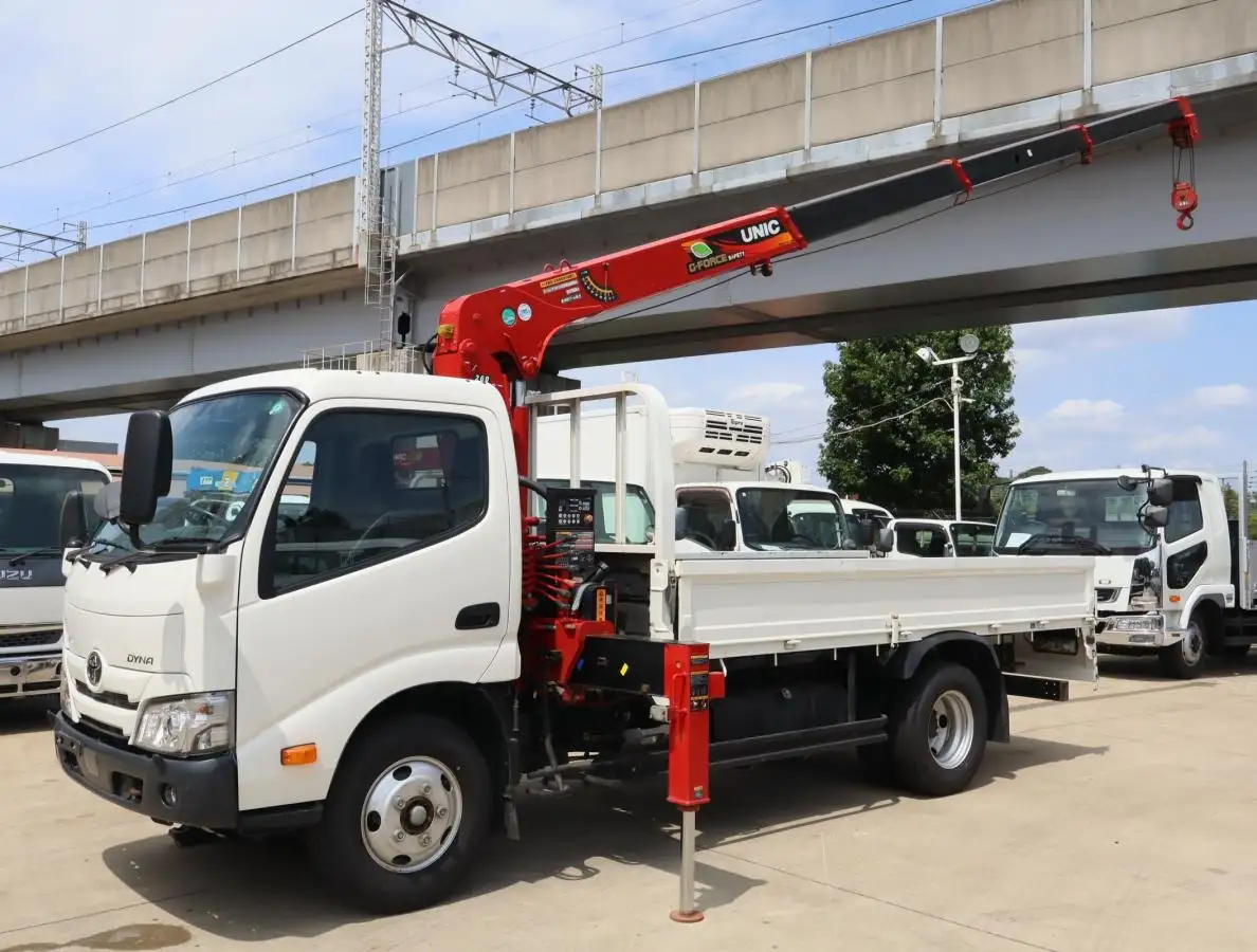 トヨタ ダイナ 小型 クレーン付 4段 ラジコン の中古トラック【車両No.194073】