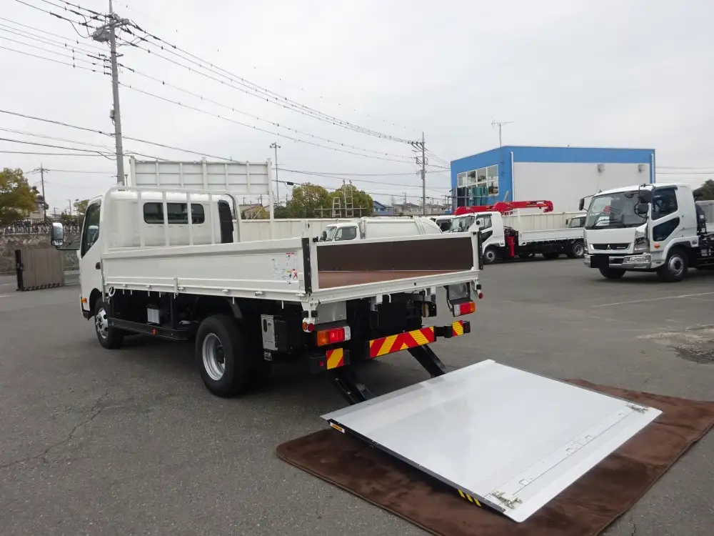日野 デュトロ 小型 平ボディ パワーゲート 2KG-XZU710Mの中古トラック画像7