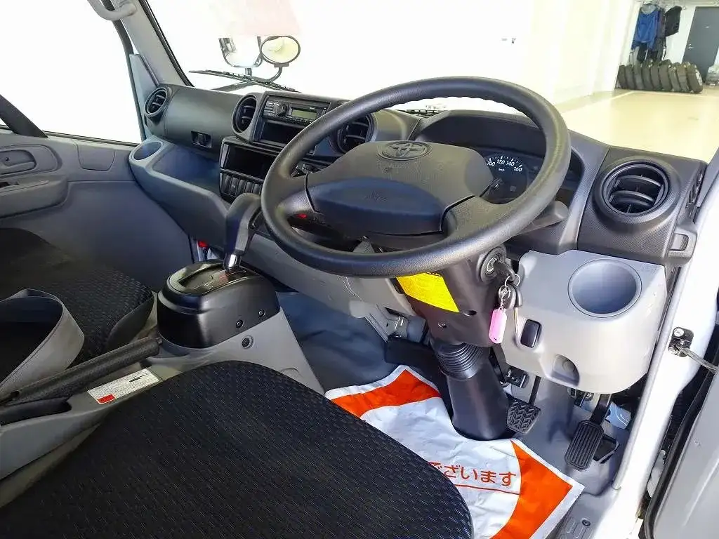 トヨタ ダイナ 小型 平ボディ 2DG-GDY281 R7の中古トラック画像9