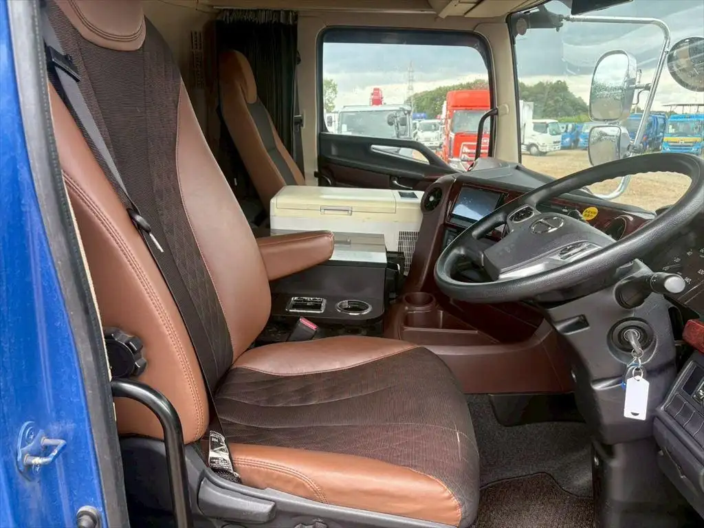 日野 プロフィア 大型 トラクター ハイルーフ 1デフの中古トラック画像12
