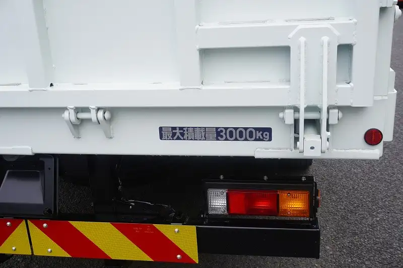 三菱 キャンター 小型 車両重機運搬 ラジコン ウインチの中古トラック画像9