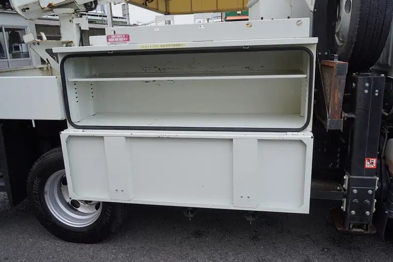 三菱 キャンター 小型 高所・建柱車 高所作業車 電工仕様の中古トラック画像9
