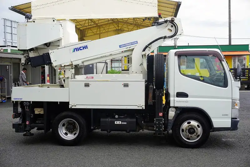 三菱 キャンター 小型 高所・建柱車 高所作業車 電工仕様の中古トラック画像2