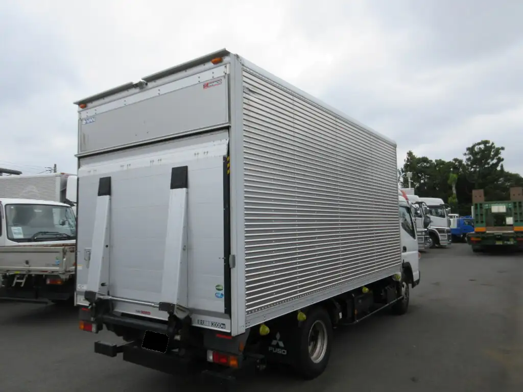 三菱 キャンター 小型 アルミバン パワーゲート サイドドアの中古トラック画像3